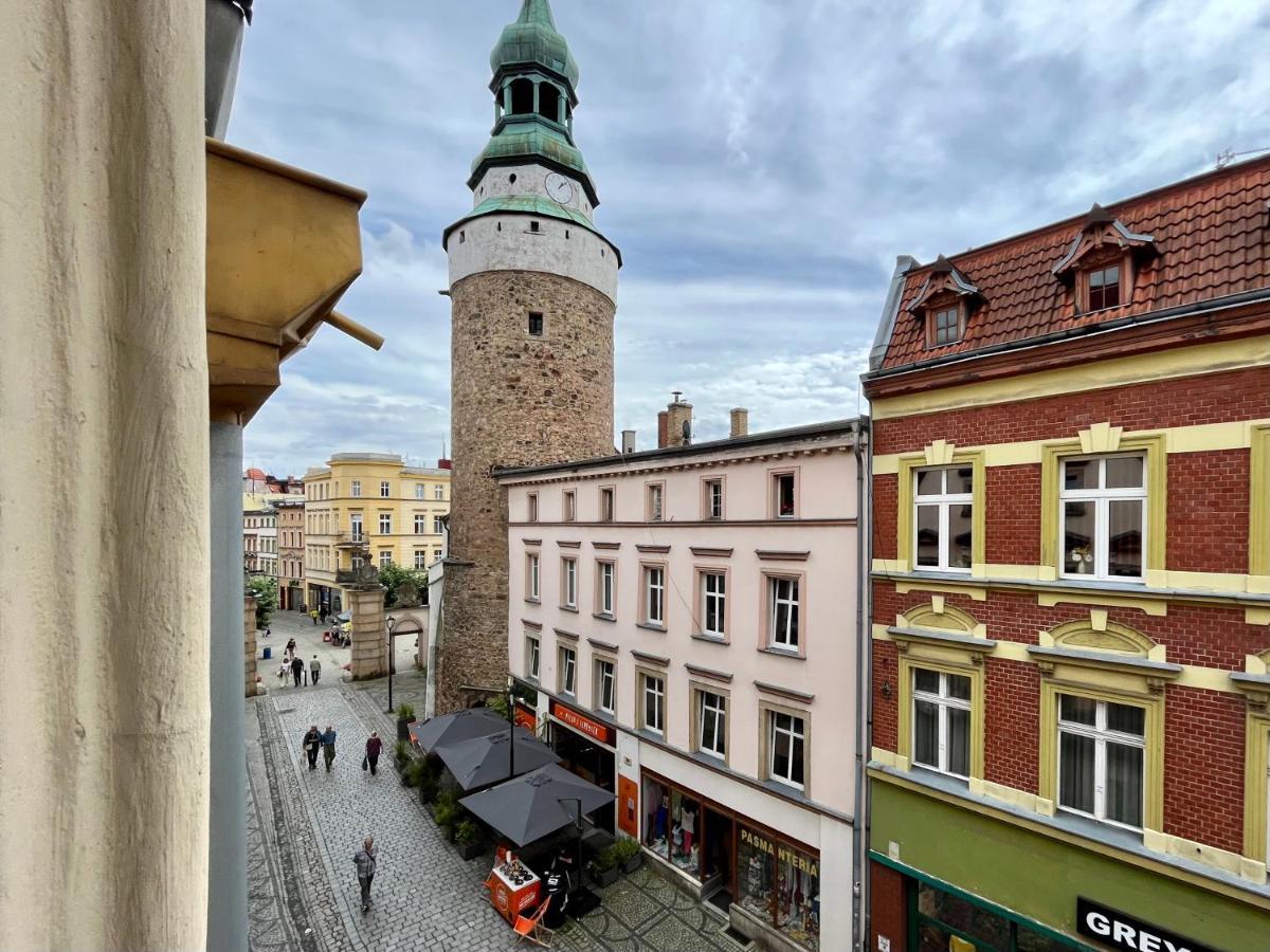 Luna Apartments Jelenia Gora Bagian luar foto