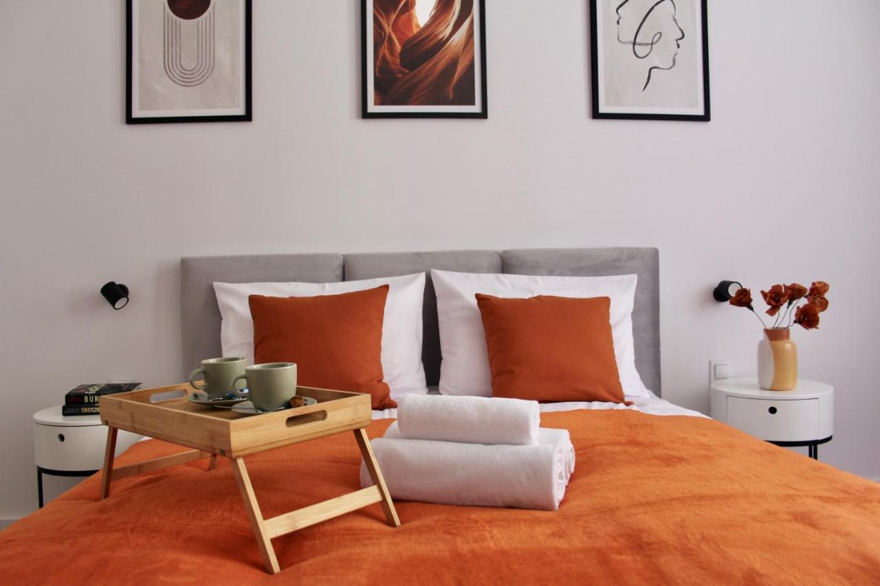Luna Apartments Jelenia Gora Bagian luar foto