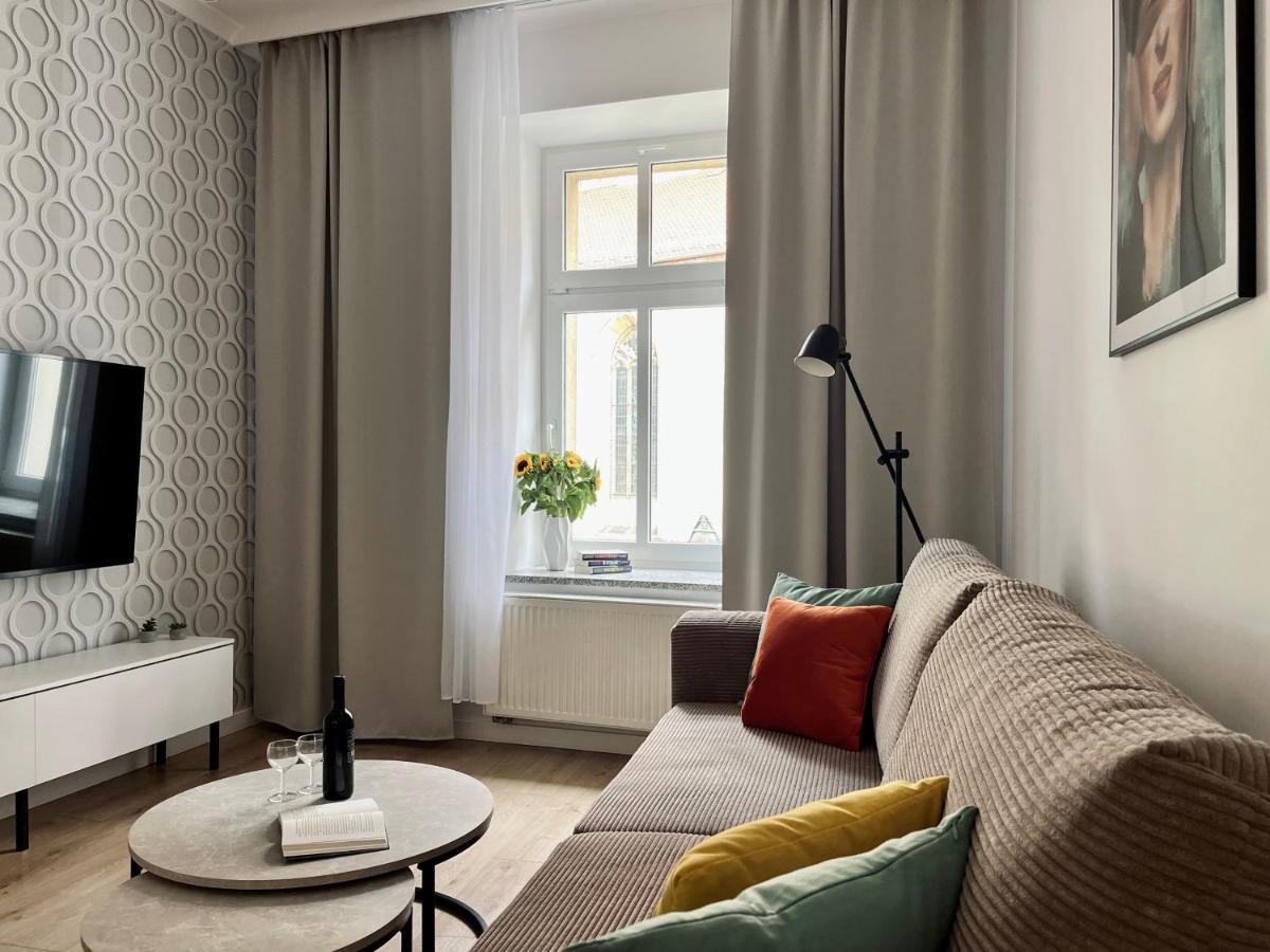 Luna Apartments Jelenia Gora Bagian luar foto