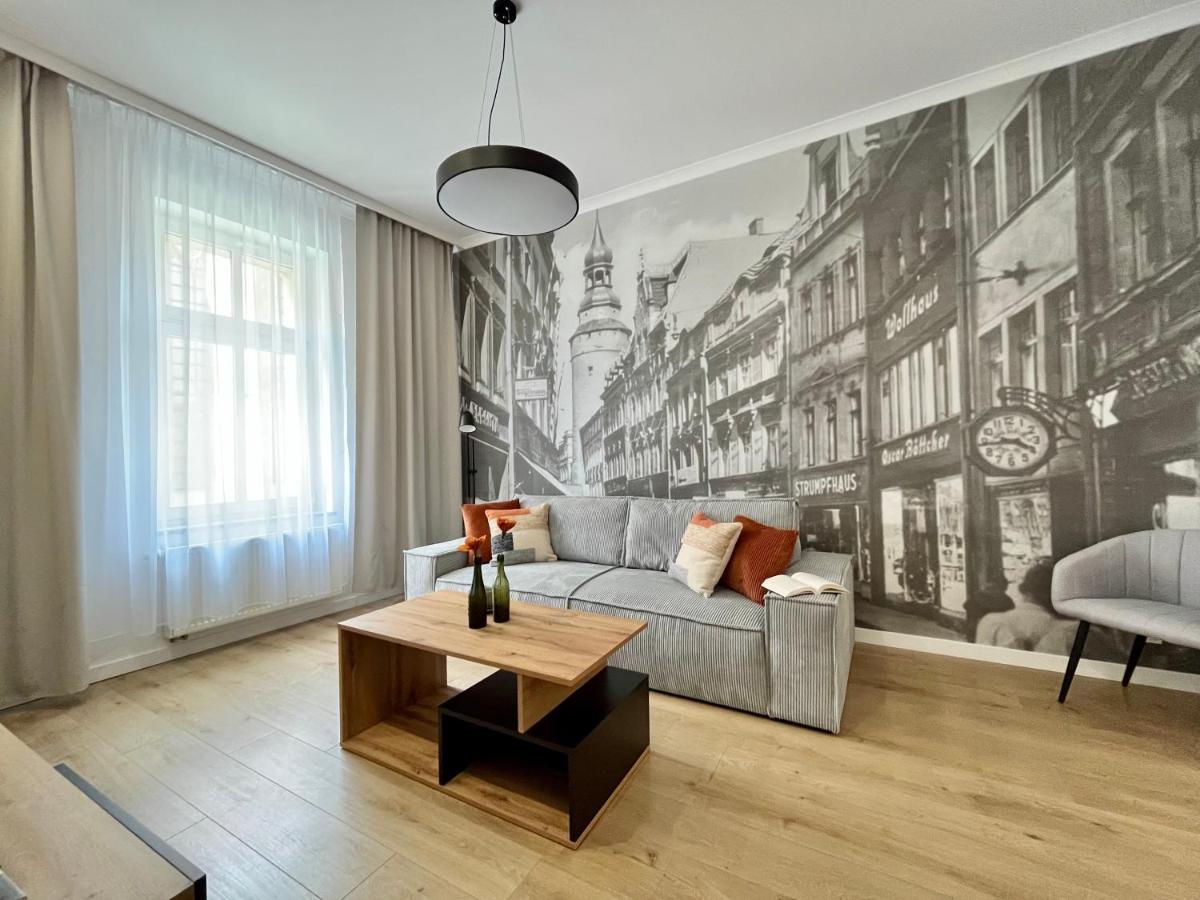 Luna Apartments Jelenia Gora Bagian luar foto