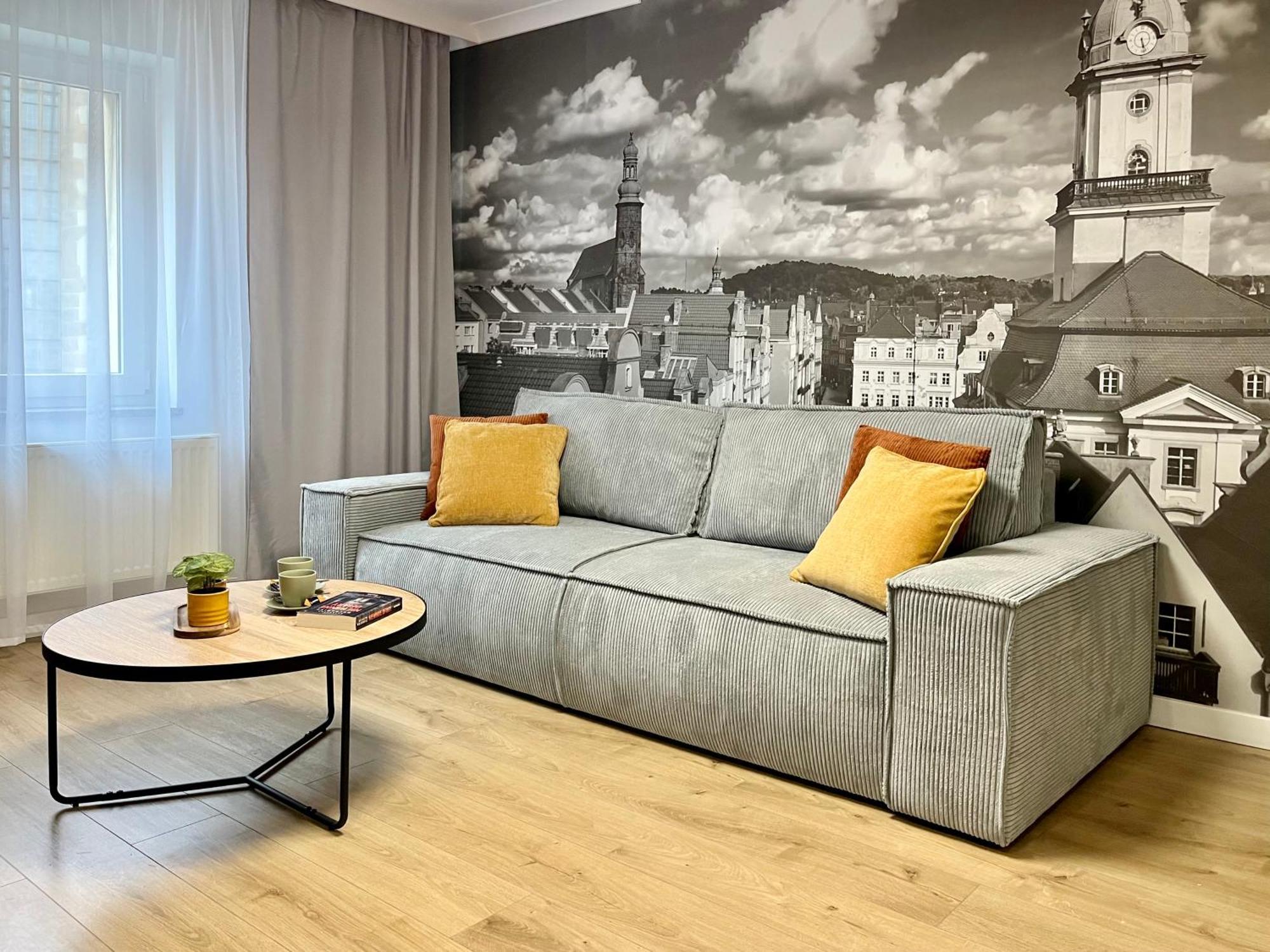 Luna Apartments Jelenia Gora Bagian luar foto