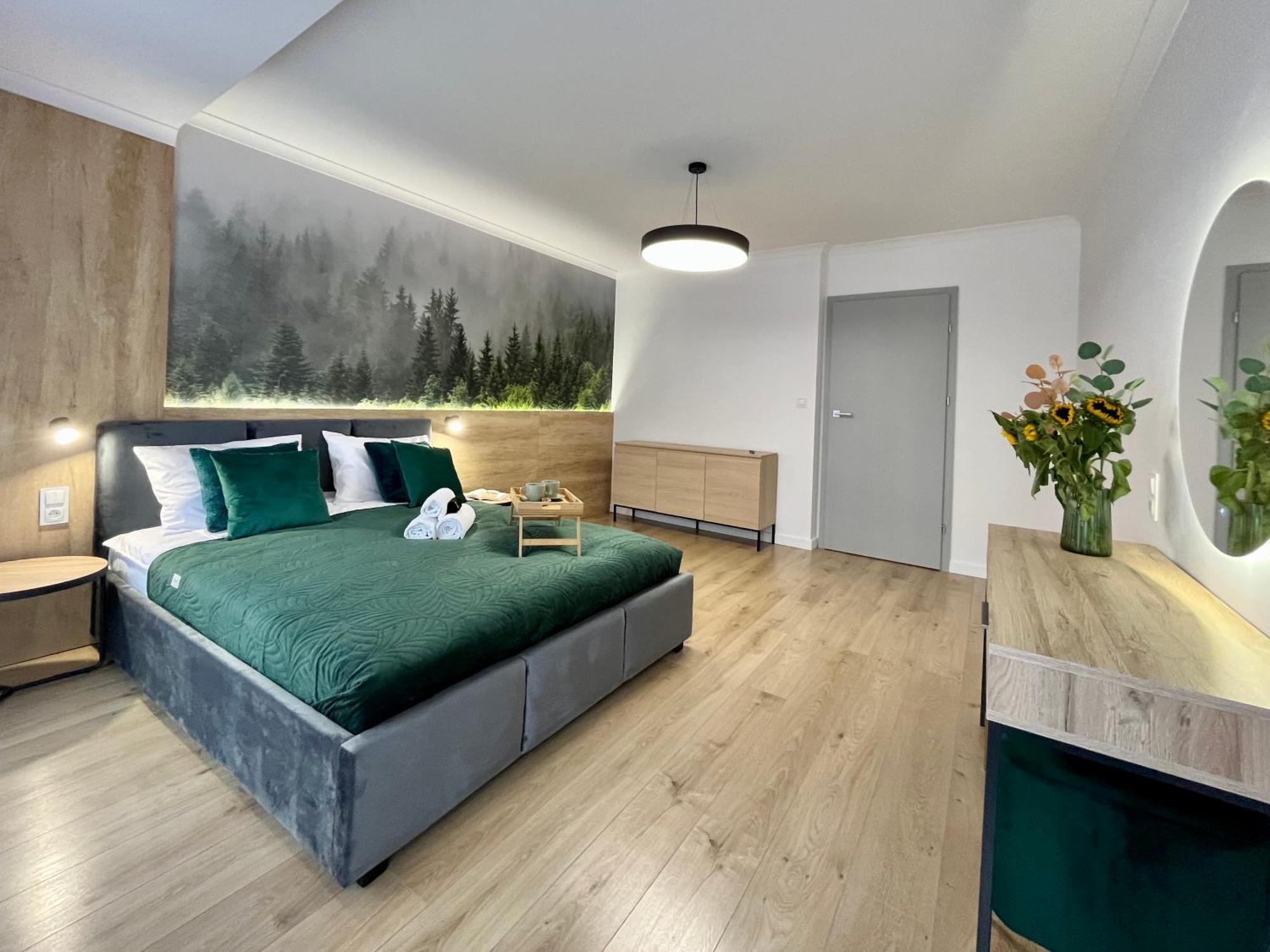 Luna Apartments Jelenia Gora Bagian luar foto